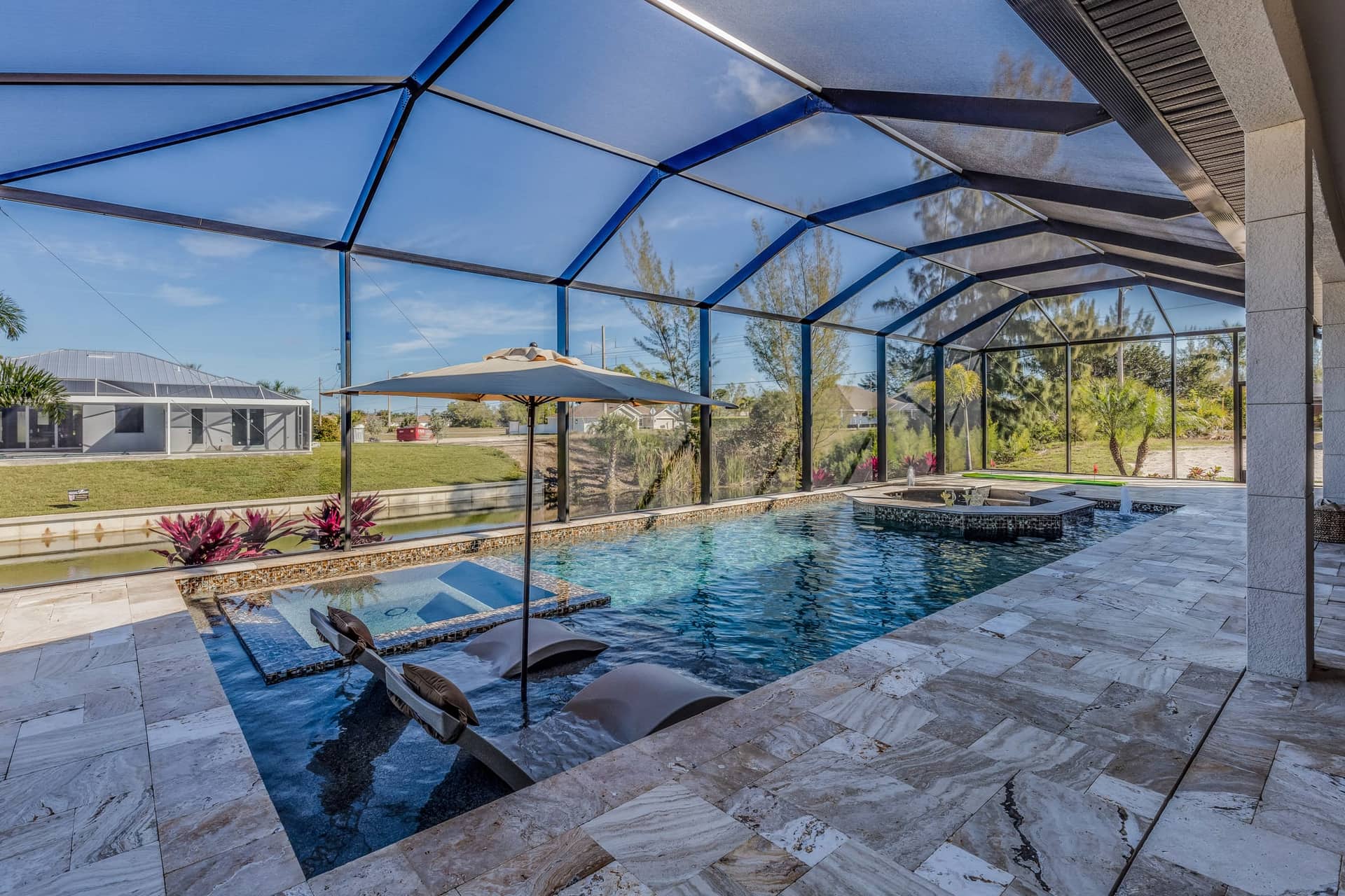 Custom Pool Design & Construction