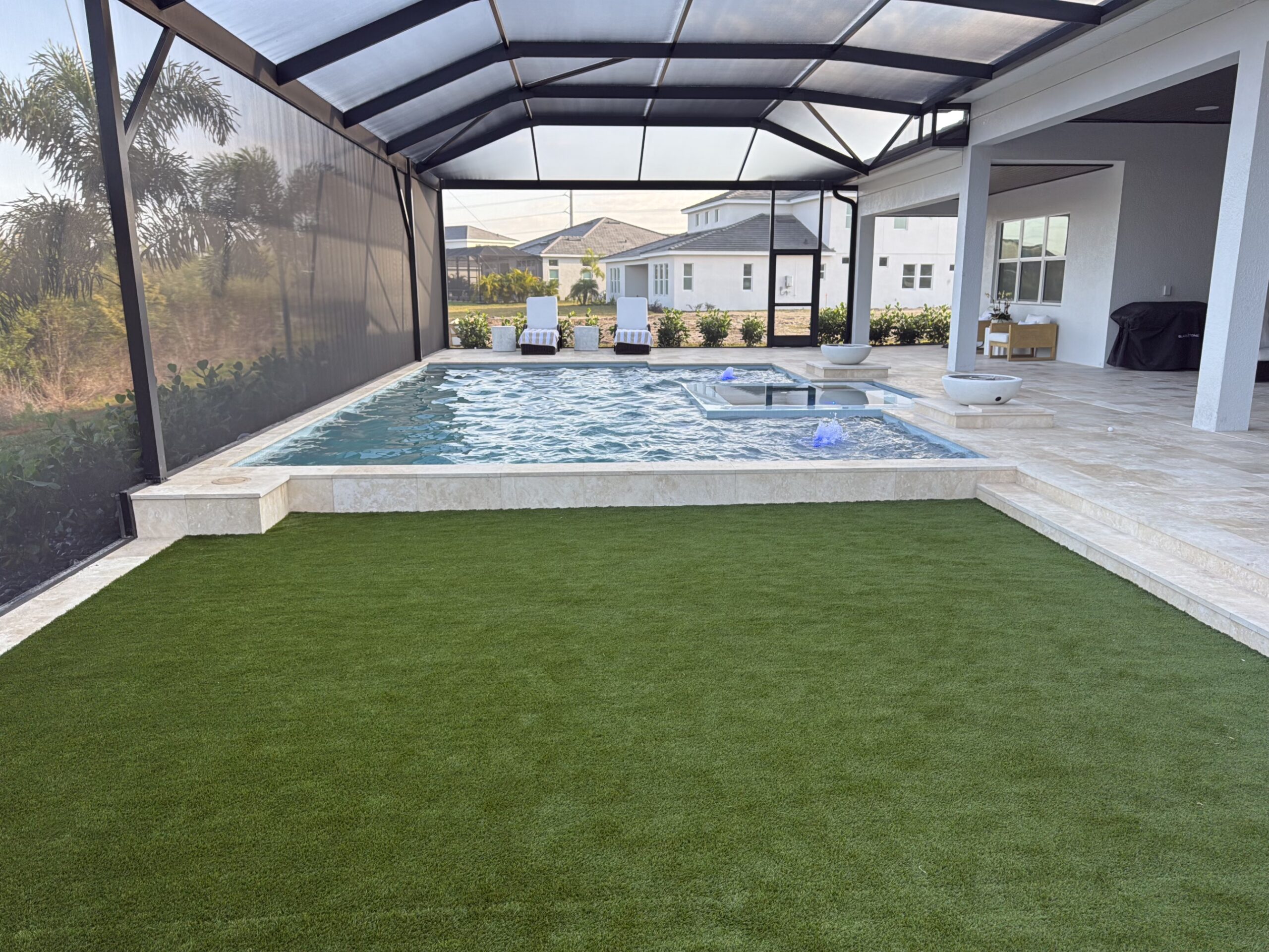 Pool Decking & Pavers